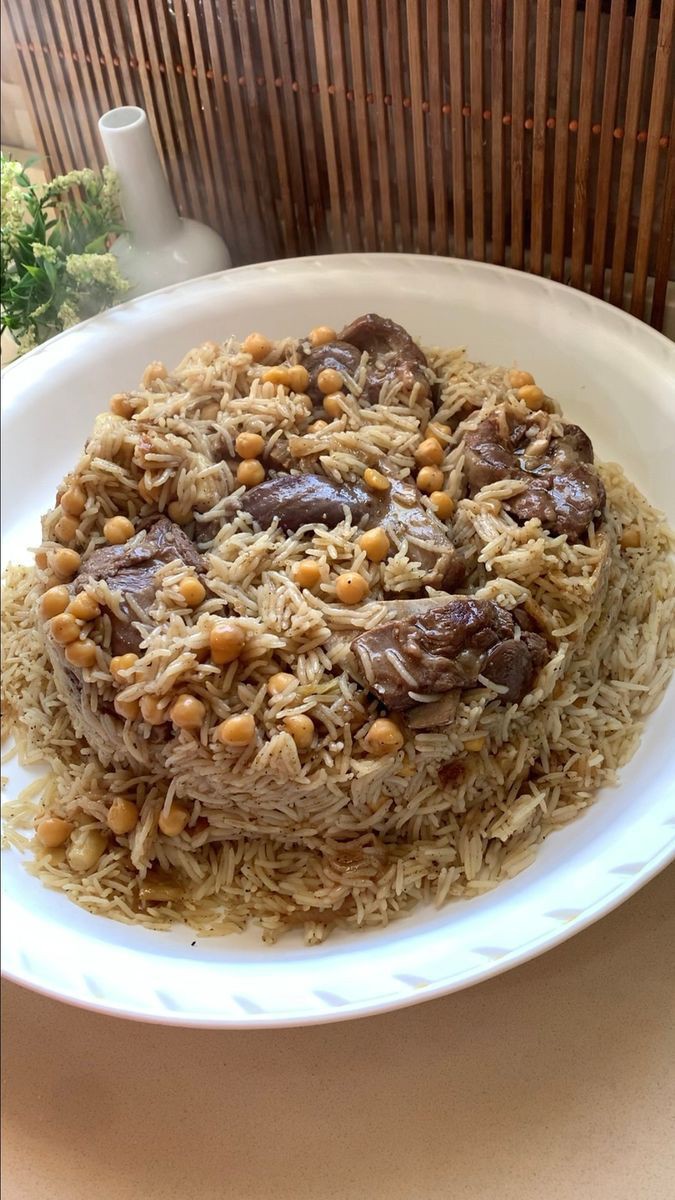 حضري لعائلتك...طريقة تحضير الرز باللحم والحمّص بالنكهة السعودية خطوة بخطوة 5 حضري لعائلتك…طريقة تحضير الرز باللحم والحمّص بالنكهة السعودية خطوة بخطوة