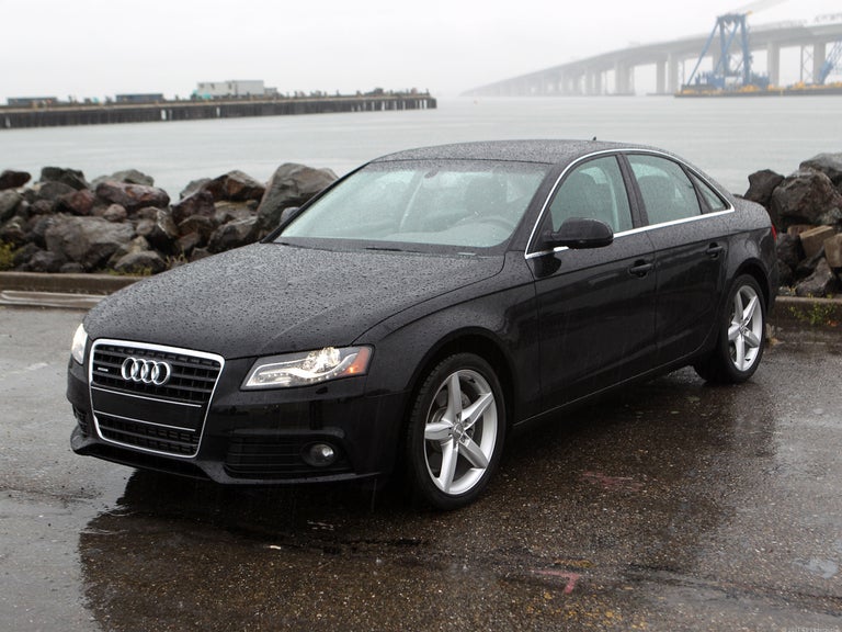 "Audi A4" السيارة الألمانية الفاخرة التي تتميز بنظام استشعار الاصطدام الأمامي بي إس أف 5 “Audi A4” السيارة الألمانية الفاخرة التي تتميز بنظام استشعار الاصطدام الأمامي بي إس أف