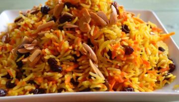 أرز بالمكسرات.. وصفة عالمية شهية وسهلة التحضير تنفع جميع المناسبات