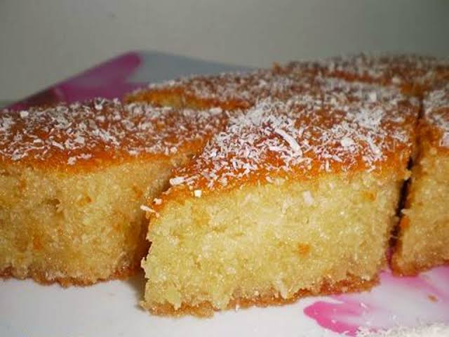 كيكة البسبوسة بالزبادي.. مش هتبطلي تعمليها من جمالها 5 كيكة البسبوسة بالزبادي.. مش هتبطلي تعمليها من جمالها