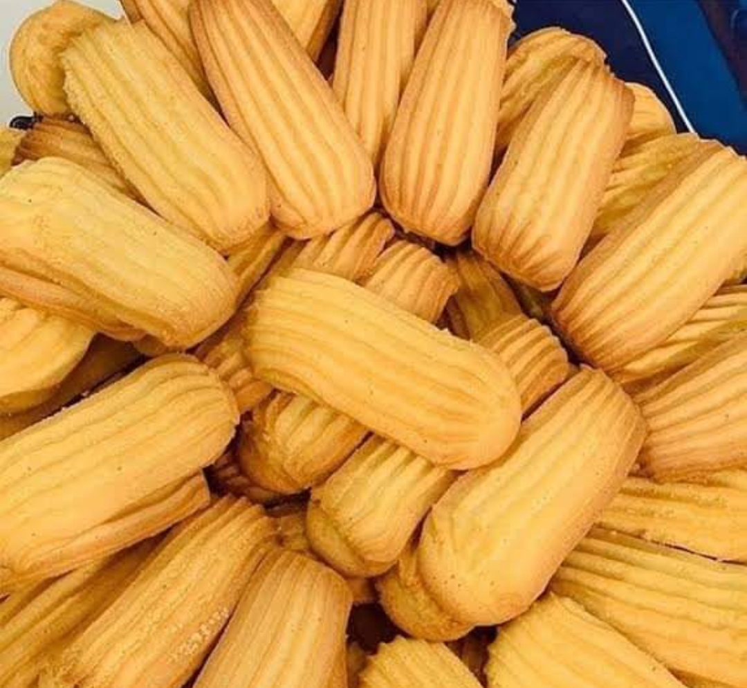 بسكويت النشادر الخفيف الهش بمكونات بسيطة أعمليه في البيت أنظف وأوفر