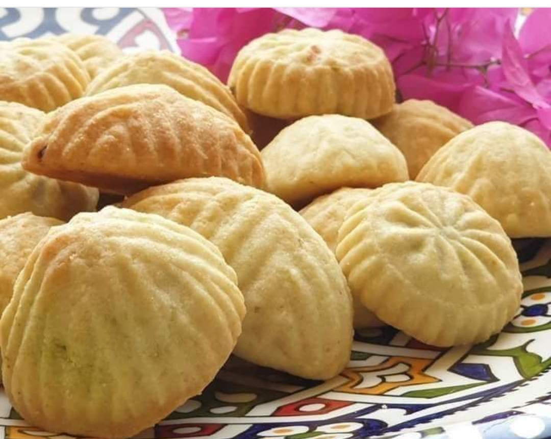 المعمول الناعم بالسميد بالطريقة الأصلية أوفر وأطعم من الجاهز