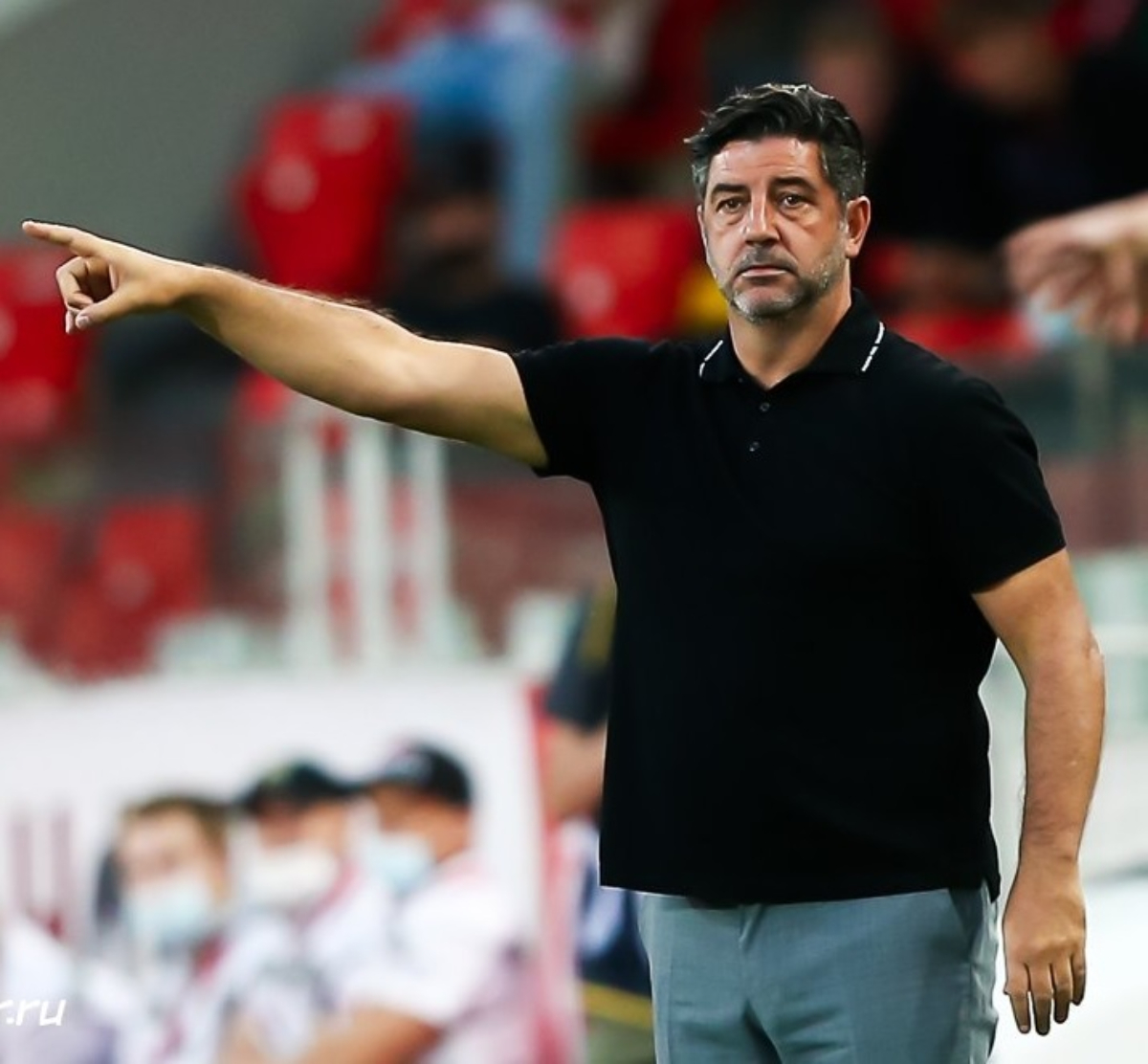 فيتوريا مكمل ولا ماشي!!..تعرف على مصير المدرب روي فيتوريا مع المنتخب المصري 5 فيتوريا مكمل ولا ماشي!!..تعرف على مصير المدرب روي فيتوريا مع المنتخب المصري