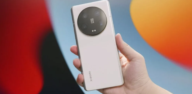 هاتف Xiaomi 14 Ultra القادم سيكون أرخص من هاتف Xiaomi 13 Ultra لهذا السبب