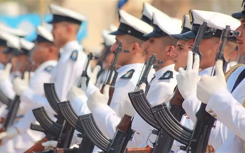 "قدم الآن ..وزارة الدفاع العراقية توضح أهم الشروط للتسجيل بعد فتح باب التقديم في الكلية البحرية والتدريب المهني 5 “قدم الآن ..وزارة الدفاع العراقية توضح أهم الشروط للتسجيل بعد فتح باب التقديم في الكلية البحرية والتدريب المهني