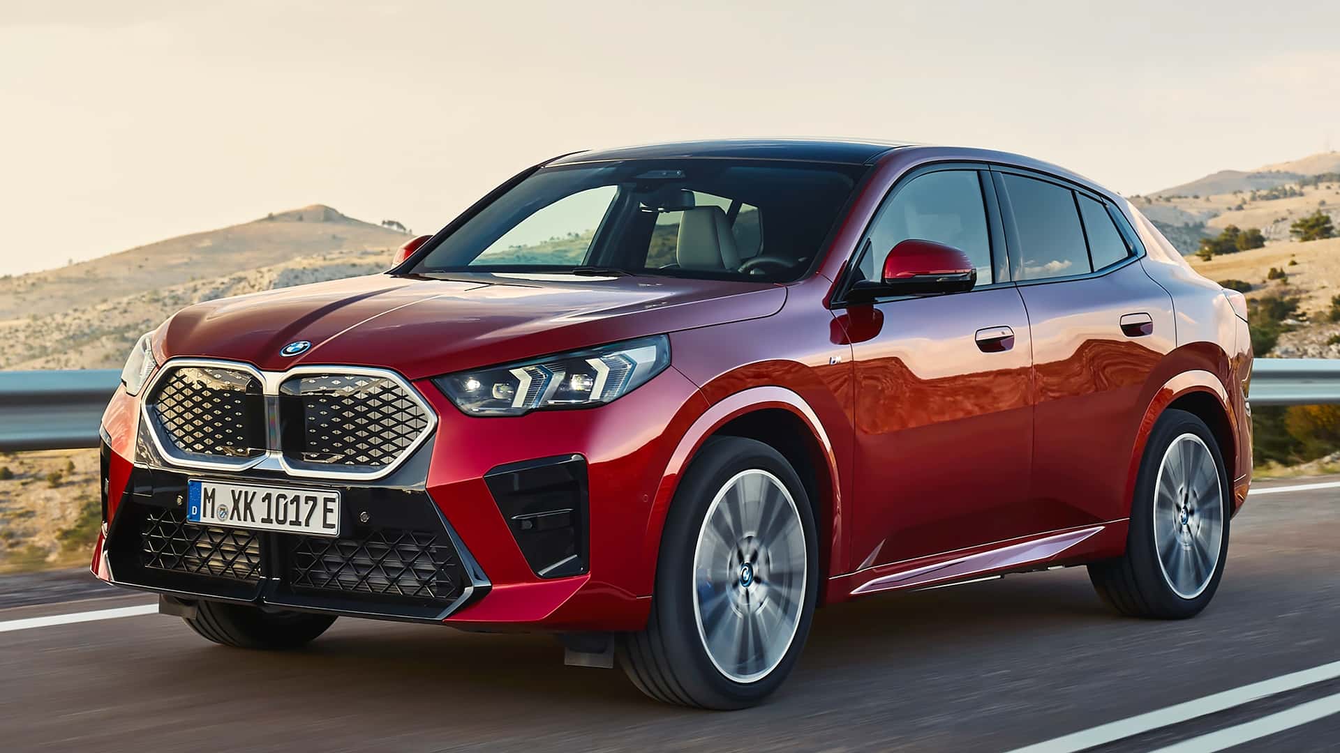 مواصفات سيارة BMW X2 2024 وكم سعرها في المملكة السعودية؟ 5 مواصفات سيارة BMW X2 2024 وكم سعرها في المملكة السعودية؟
