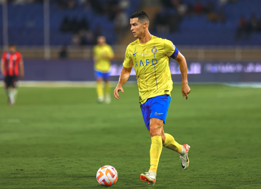 كريستيانو رونالدو يحصد جائزة "الأفضل" في الدوري السعودي لشهر ديسمبر 5 كريستيانو رونالدو يحصد جائزة “الأفضل” في الدوري السعودي لشهر ديسمبر
