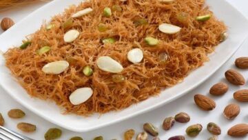طريقة عمل الشعرية باللبن على أصولها بريحة ايام زمان.. دفي عيالك وغذيهم في الشتاء