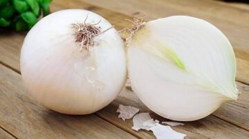 مش هتصدق بيعمل ايه.. هذا ماذا يحدث لجسمك عند تناول البصل الأبيض باستمرار