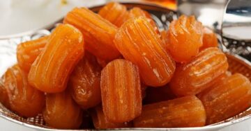 هش وخفيف ولذيذ ومن غير بيض.. طريقة عمل بلح الشام زي الحلواني وأحلى كمان مقرمش لأخر واحد