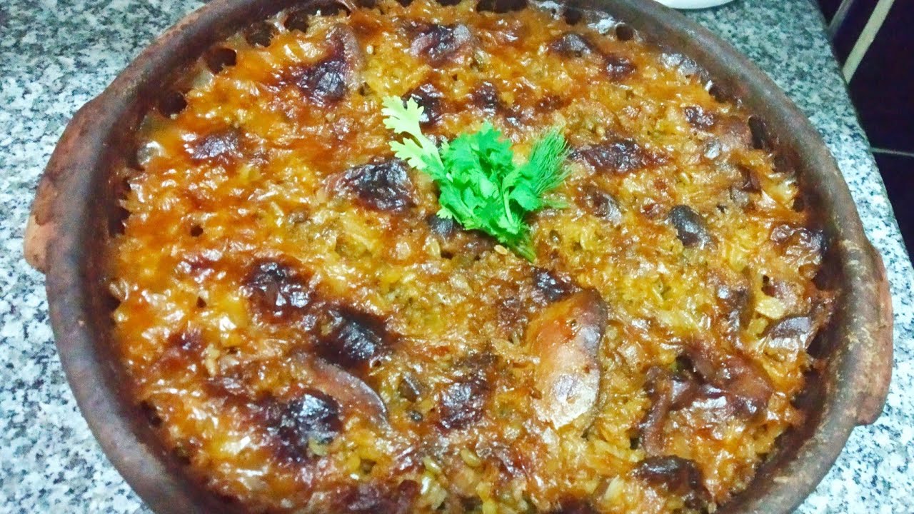 “غداء سريع مشبع و موفر” طريقة عمل طاجن الفريك بالكبد والقوانص..طعم ولا أروع هتعمليه كل يوم