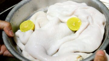 طرق سهلة وبسيطة لتنظيف الكرشة بمكونات بسيطة