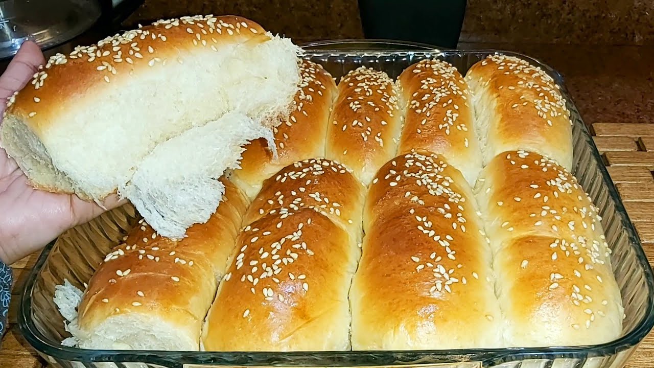 بالعجينة السحرية الهشة القطنية.. خبز الحليب أحلى المعجنات الرهييبة جهزيه في المنزل لأحلى فطار أو عشا 5 بالعجينة السحرية الهشة القطنية.. خبز الحليب أحلى المعجنات الرهييبة جهزيه في المنزل لأحلى فطار أو عشا