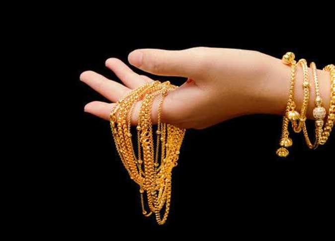 الذهب يواصل الارتفاعات القياسية وعيار 21 يصل إلى رقم قياسي جديد