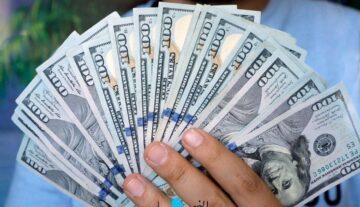 استمارة بيع الدولار مصرف الرشيد 2024 الحجز إلكترونيا وأهم شروط شراء العملة الخضراء للمواطنين المسافرين