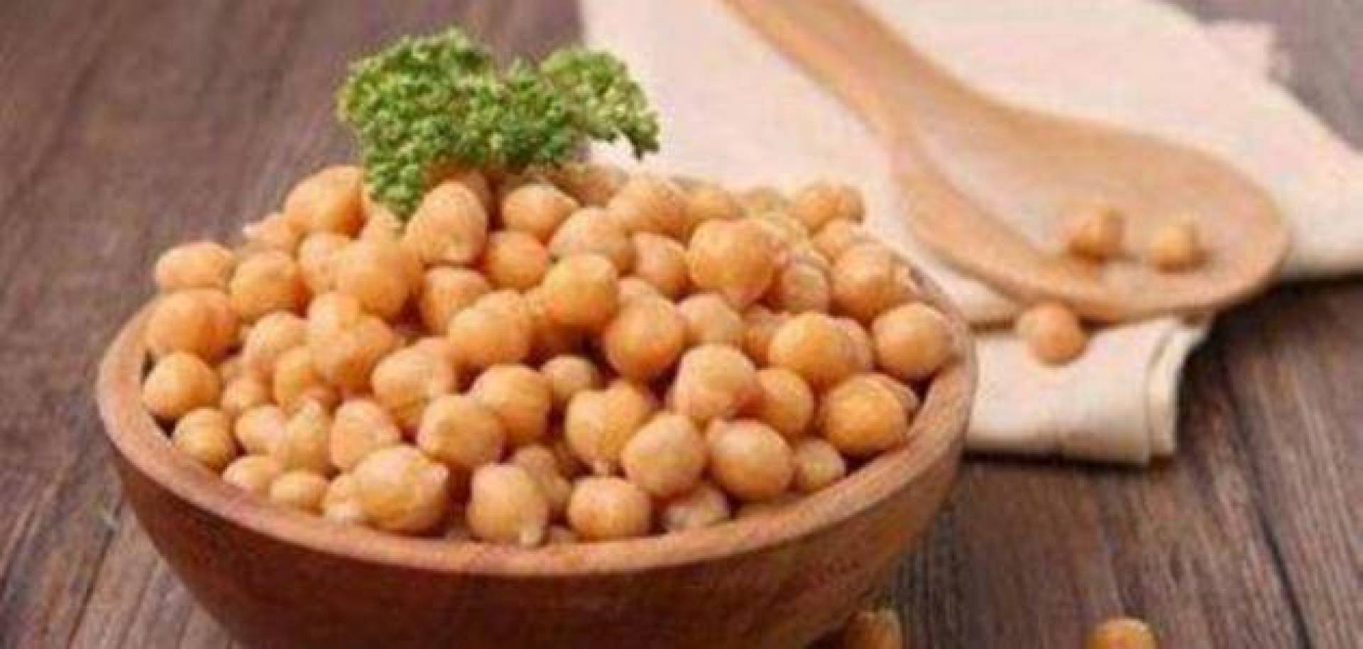 بكوب واحد من الحمص تخلص من مرض السكري والكولسترول الزائد واحمي جلدك من الشمس 5 بكوب واحد من الحمص تخلص من مرض السكري والكولسترول الزائد واحمي جلدك من الشمس