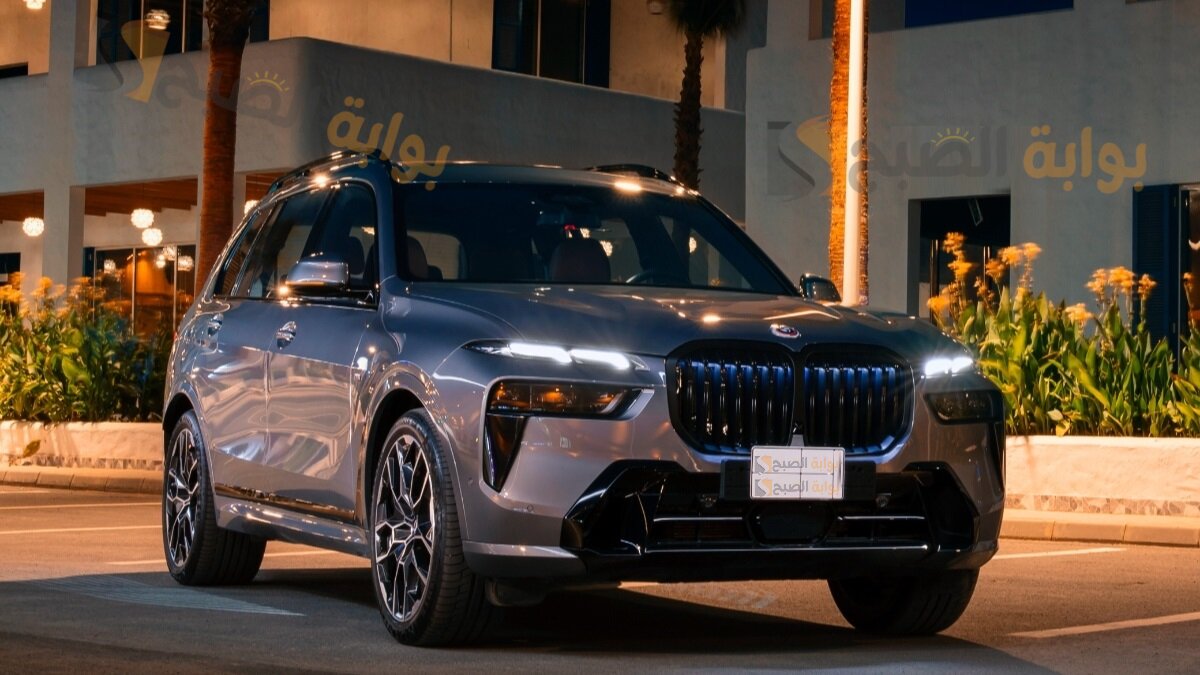 بالصور سعر ومواصفات 2024 BMW X7 أيقونة من التكنولوجيا في الرفاهية والتميز 10 بالصور سعر ومواصفات 2024 BMW X7 أيقونة من التكنولوجيا في الرفاهية والتميز