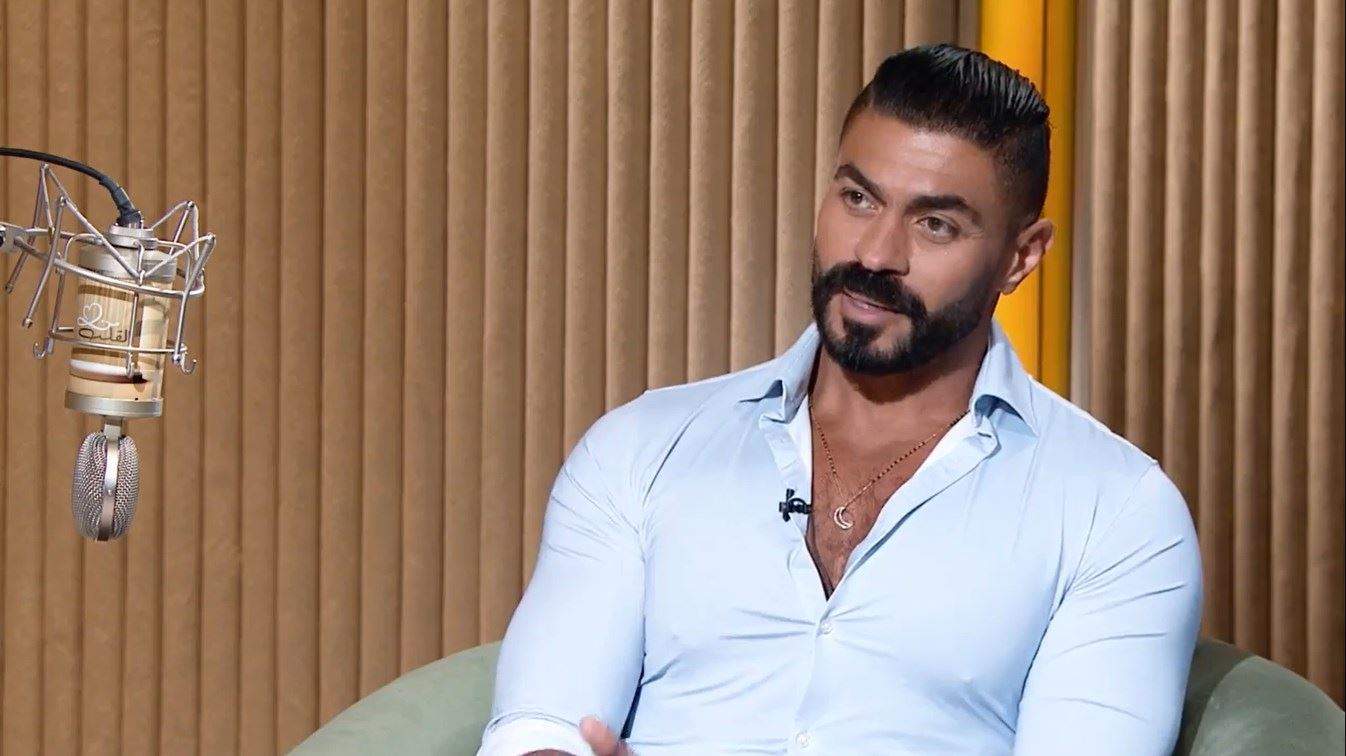 بعد تعرضه للتنمر والسحر.. خالد سليم يروي أصعب المواقف التي مر بها في حياته 5 بعد تعرضه للتنمر والسحر.. خالد سليم يروي أصعب المواقف التي مر بها في حياته