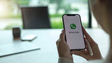 استخدم واتساب كمحترف في خاصيتين سوف يبهرانك أحدهما مشروحة بالفيديو