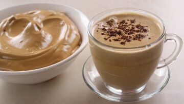 زي الكافيهات.. طريقة عمل النسكافيه برغوة في 5 دقائق