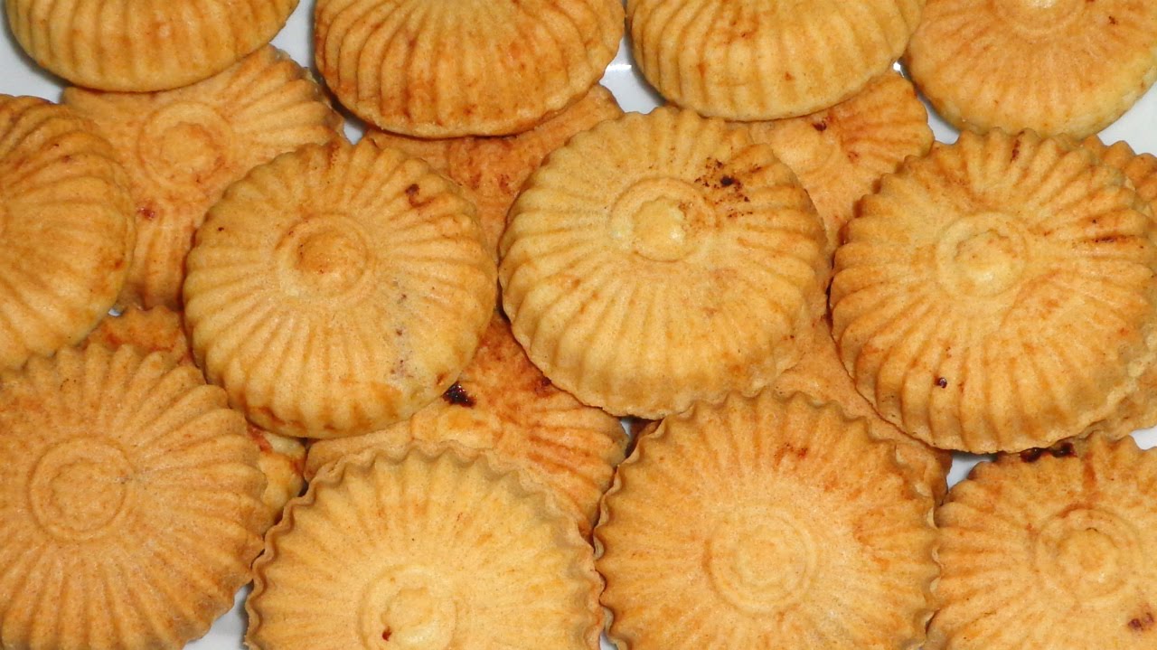 "طعم مميز يذوب في الفم" طريقة عمل المعمول بالعجوة الهش بخطوات سهلة ومكونات بسيطة 5 “طعم مميز يذوب في الفم” طريقة عمل المعمول بالعجوة الهش بخطوات سهلة ومكونات بسيطة