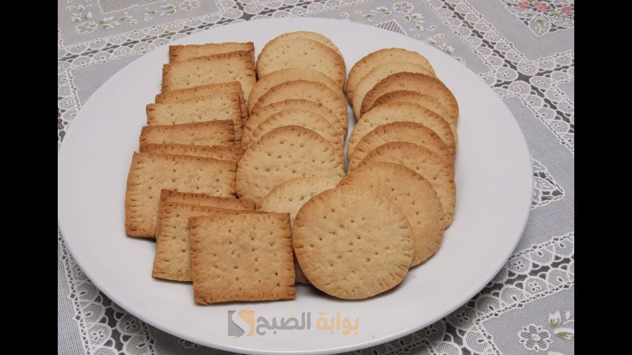 طريقة عمل البسكويت المالح الأصفر بدون زيت بخطوات سهلة 5 طريقة عمل البسكويت المالح الأصفر بدون زيت بخطوات سهلة