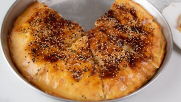 حلوى بنت الصحن بالتنور في الفرن وصفة يمنية بالدقيق والسمن والعسل هتعجبك أنتي وأسرتك جداً