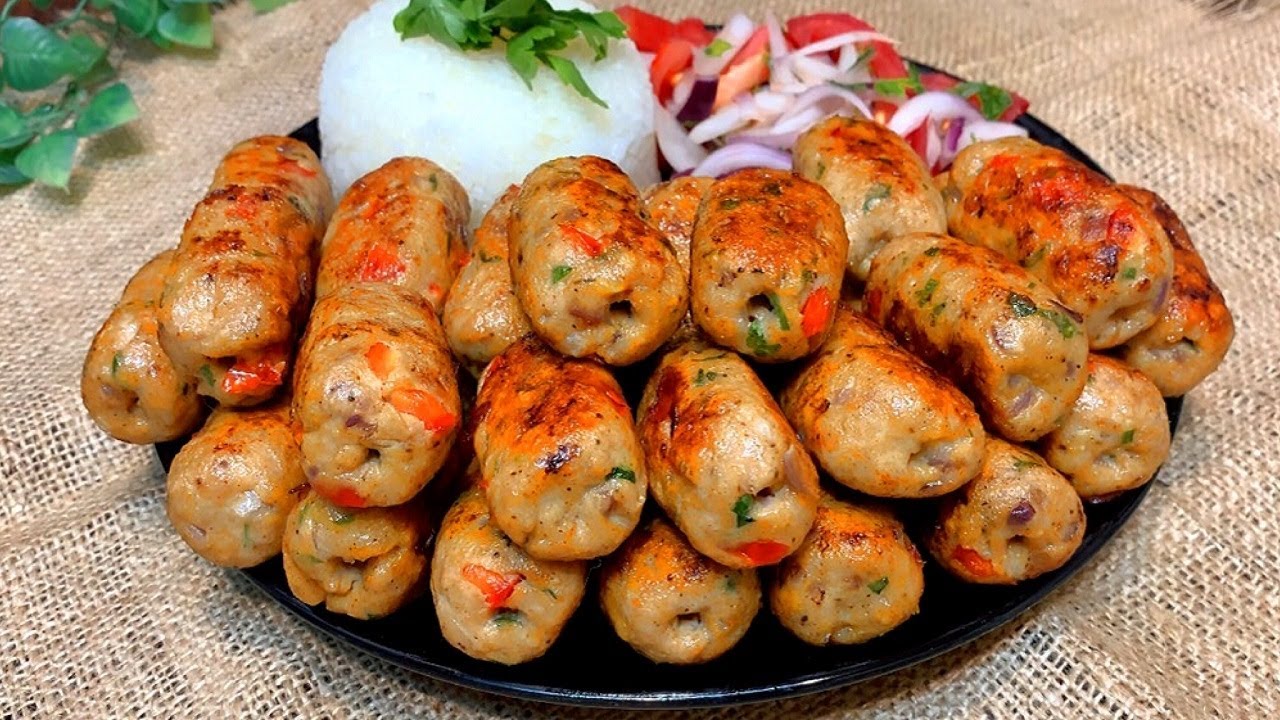طريقة عمل كفتة الدجاج بالأرز طريقة جديدة بطعم مختلف ومتميز 5 طريقة عمل كفتة الدجاج بالأرز طريقة جديدة بطعم مختلف ومتميز