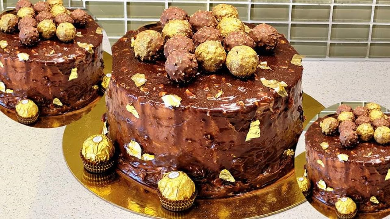 الحلوى المثالية لعشاق الشوكولاتة والبندق .. طريقة عمل كيكة الفيريرو روشيه بمكونات سهلة وخطوات بسيطة 5 الحلوى المثالية لعشاق الشوكولاتة والبندق .. طريقة عمل كيكة الفيريرو روشيه بمكونات سهلة وخطوات بسيطة