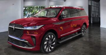 لينكولن نافيجيتور 2024 Lincoln Navigator وحش الطرق الوعرة والصحراء