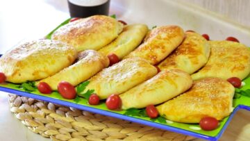 معجنات شهية ومغذية .. وصفة سهلة لمعجنات البطاطس المميزة بالجبنة في المنزل روعة في الطعم