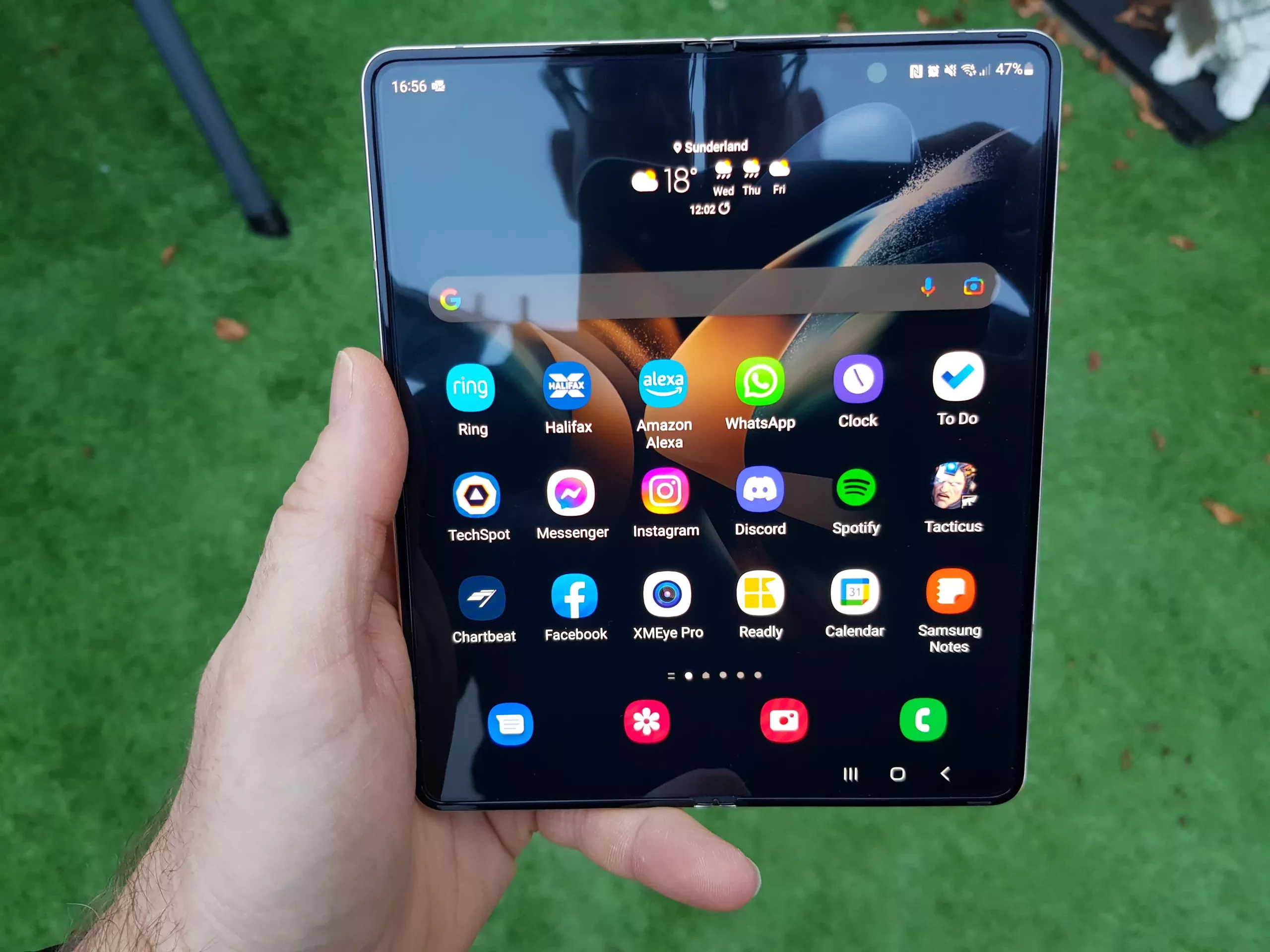 مواصفات Samsung Galaxy Z Fold 4: هاتف ذكي قابل للطي بشاشة Dynamic AMOLED 5 مواصفات Samsung Galaxy Z Fold 4: هاتف ذكي قابل للطي بشاشة Dynamic AMOLED