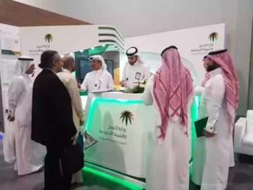 نظام مكتب العمل السعودي في نقل الموظف