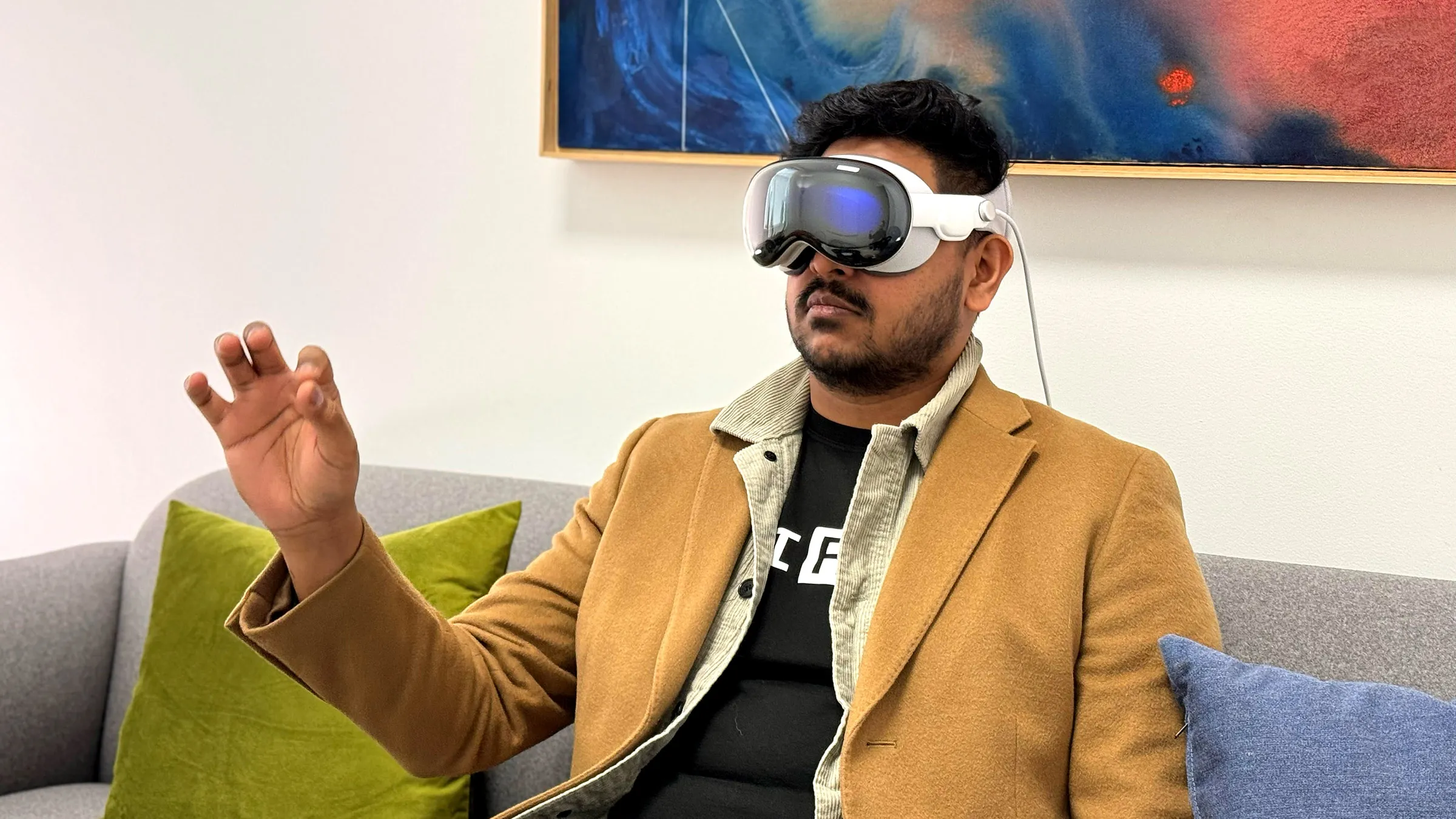 “اختراع بقدرات مذهلة” سعر apple vision pro في السعودية.. هل تستحق الشراء؟ 5 “اختراع بقدرات مذهلة” سعر apple vision pro في السعودية.. هل تستحق الشراء؟