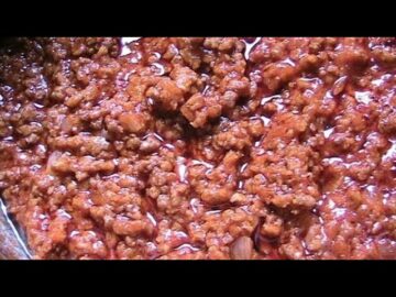 حضريه حالا.. طريقة عمل عصاج اللحم المفروم في المنزل بطعم مميز 