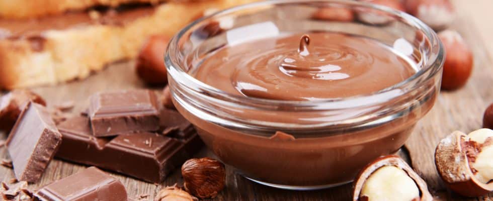 طريقة عمل شيكولاته نوتيلا في البيت بالكاكاو بدون بندق 5 طريقة عمل شيكولاته نوتيلا في البيت بالكاكاو بدون بندق