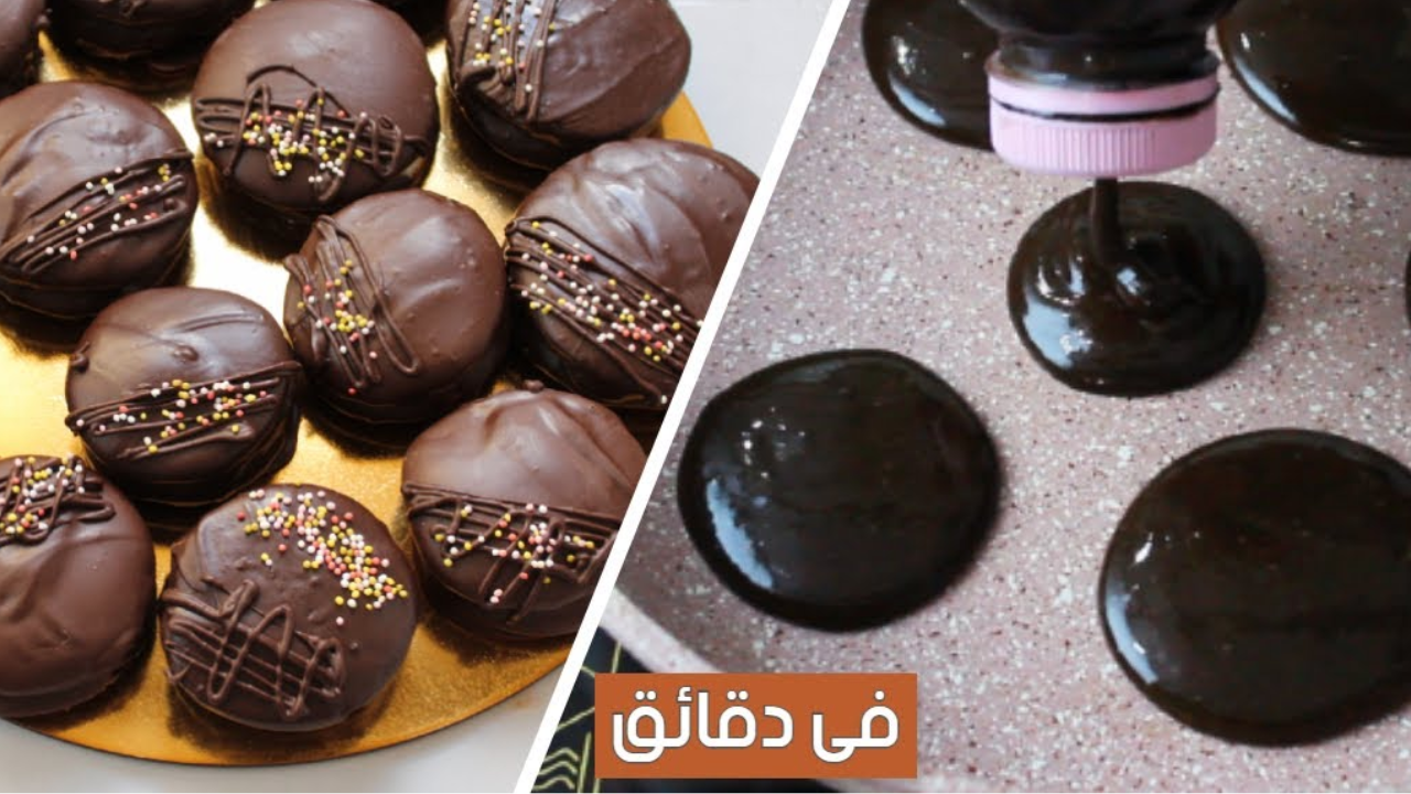 في دقائق حضري فطائر الكب كيك بالشوكولاتة في الطاسة لأولادك بمكونات اقتصادية بسيطة 5 في دقائق حضري فطائر الكب كيك بالشوكولاتة في الطاسة لأولادك بمكونات اقتصادية بسيطة