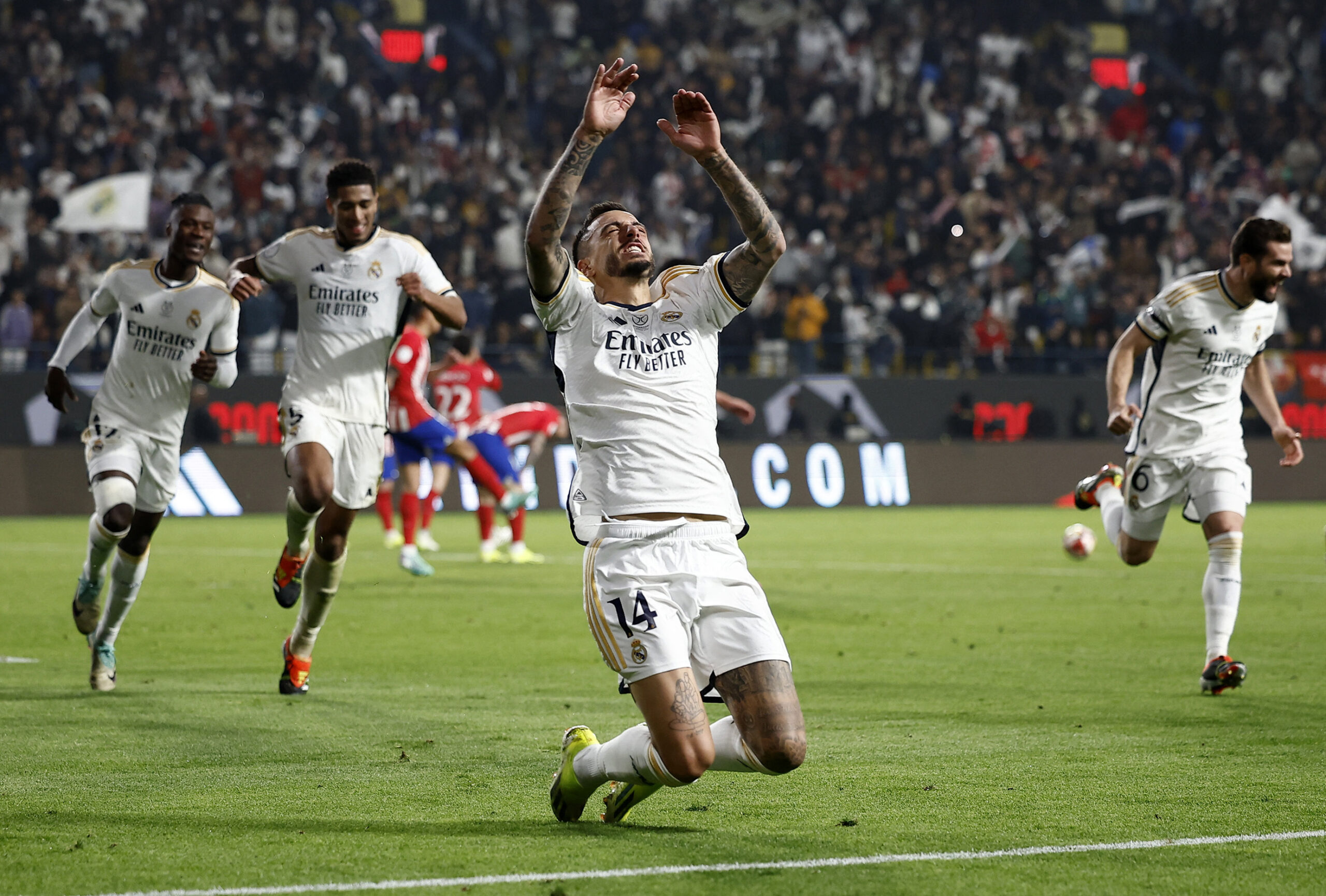 معلق مباراة ريال مدريد واشبيلية في الدوري الاسباني