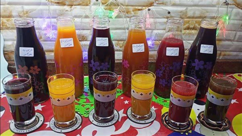 تجهيزات شهر رمضان المبارك طريقة عمل عصائر ومشروبات رمضانيه وطريقة تفريزها 5 تجهيزات شهر رمضان المبارك طريقة عمل عصائر ومشروبات رمضانيه وطريقة تفريزها