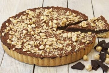 على أصولها.. طريقة عمل تارت الشكولاتة الشهية بأسرار أشهر المحلات ومذاق خطير جداً يعشقه الكبار والصغار