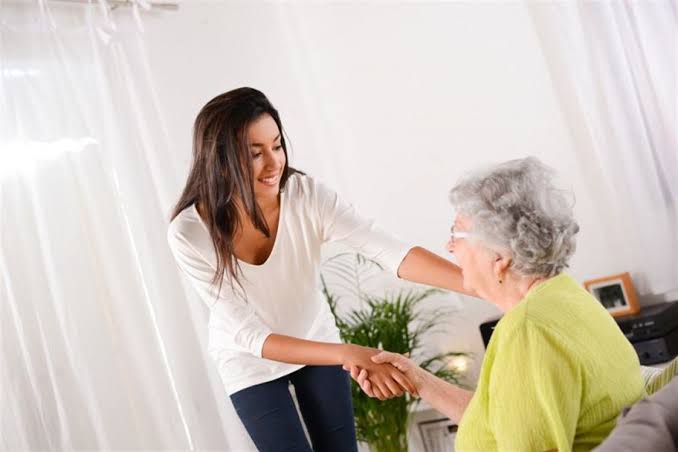 عشان تفضل شباب على طول.. نصائح مجربة لكبار السن لتثبيت الوزن والحفاظ على الصحة 5 عشان تفضل شباب على طول.. نصائح مجربة لكبار السن لتثبيت الوزن والحفاظ على الصحة
