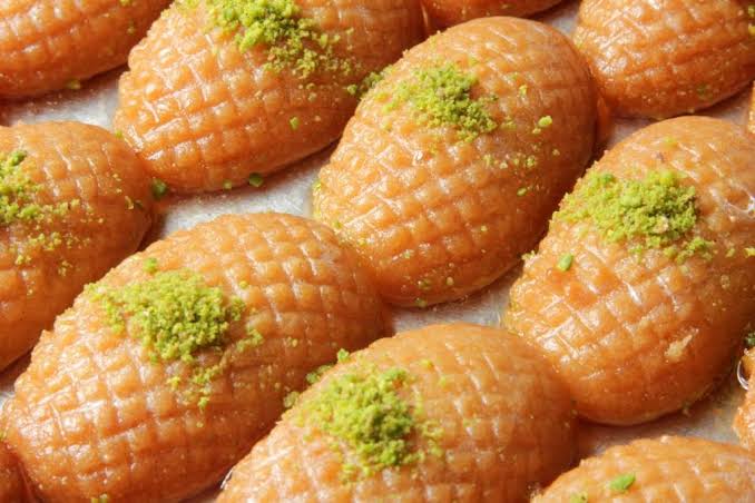 اسرار المطبخ السوري لتحضير رموش الست الاصليه لتحلية رمضانيه بمكونات سهله