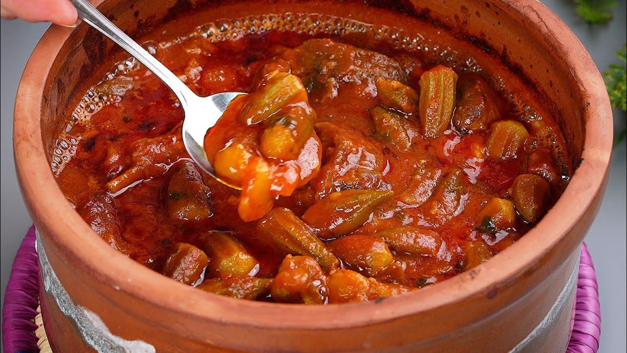 طريقة عمل طاجن البامية باللحمة بطعم أصيل مع الأرز 5 طريقة عمل طاجن البامية باللحمة بطعم أصيل مع الأرز
