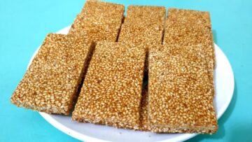 طريقة عمل حلوي السمسمية اللذيذة في المنزل بكل بساطة