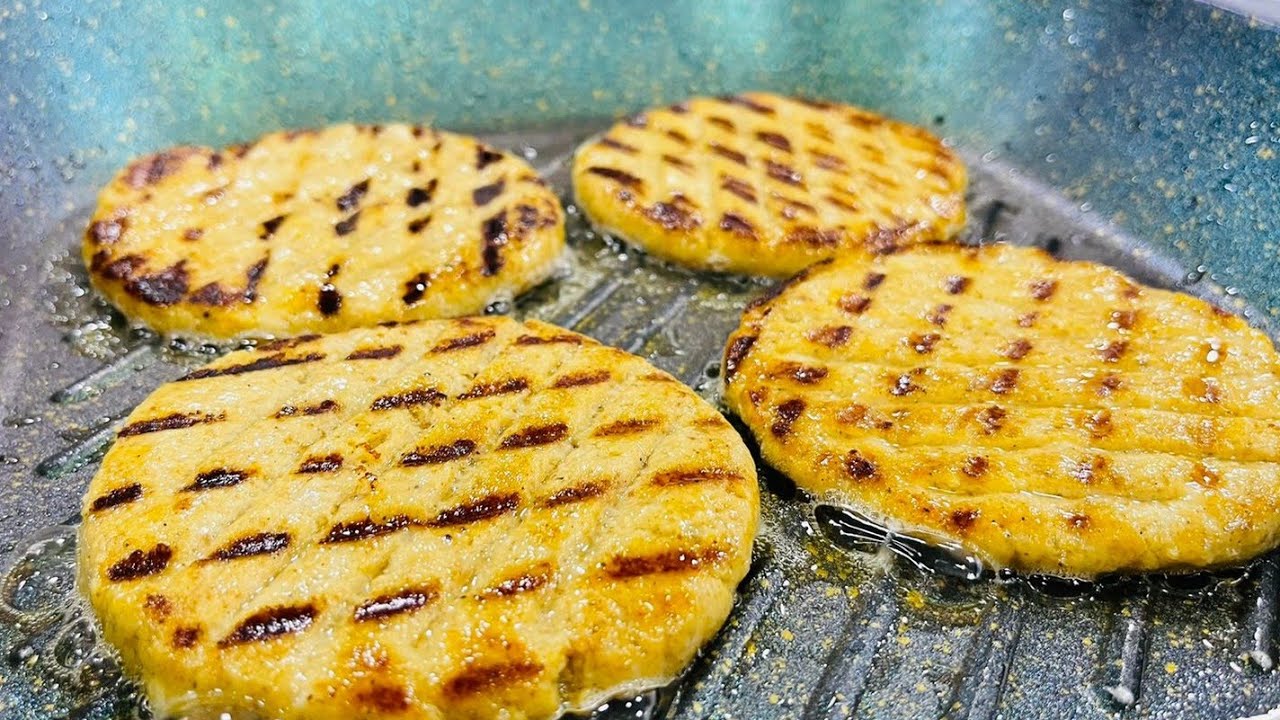 برجر الفراخ الاقتصادي السريع بألذ تتبيلة وخلطة هتسد جوعك في أي وقت أنتي وعيالك 5 برجر الفراخ الاقتصادي السريع بألذ تتبيلة وخلطة هتسد جوعك في أي وقت أنتي وعيالك