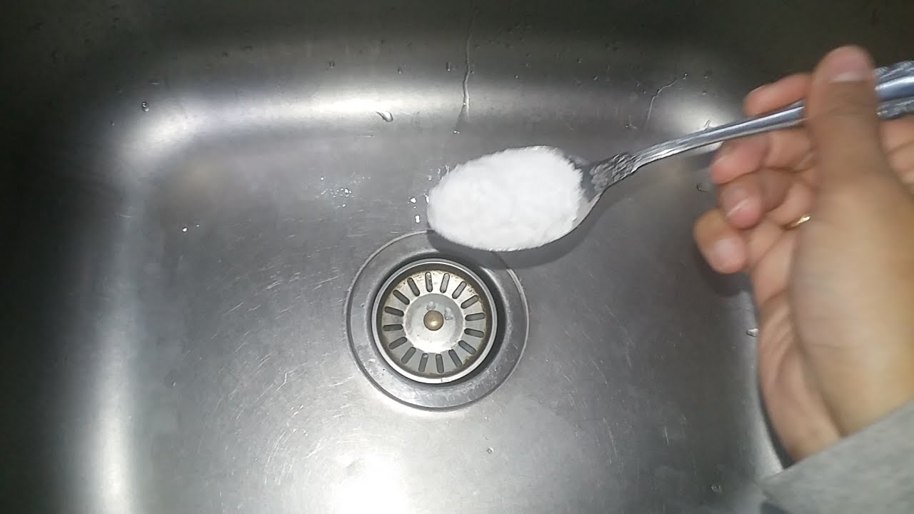 طريقة تنظيف وتسليك الحوض وإزالة الصدأ والبقع الصعبة بسهولة وبدون تعب