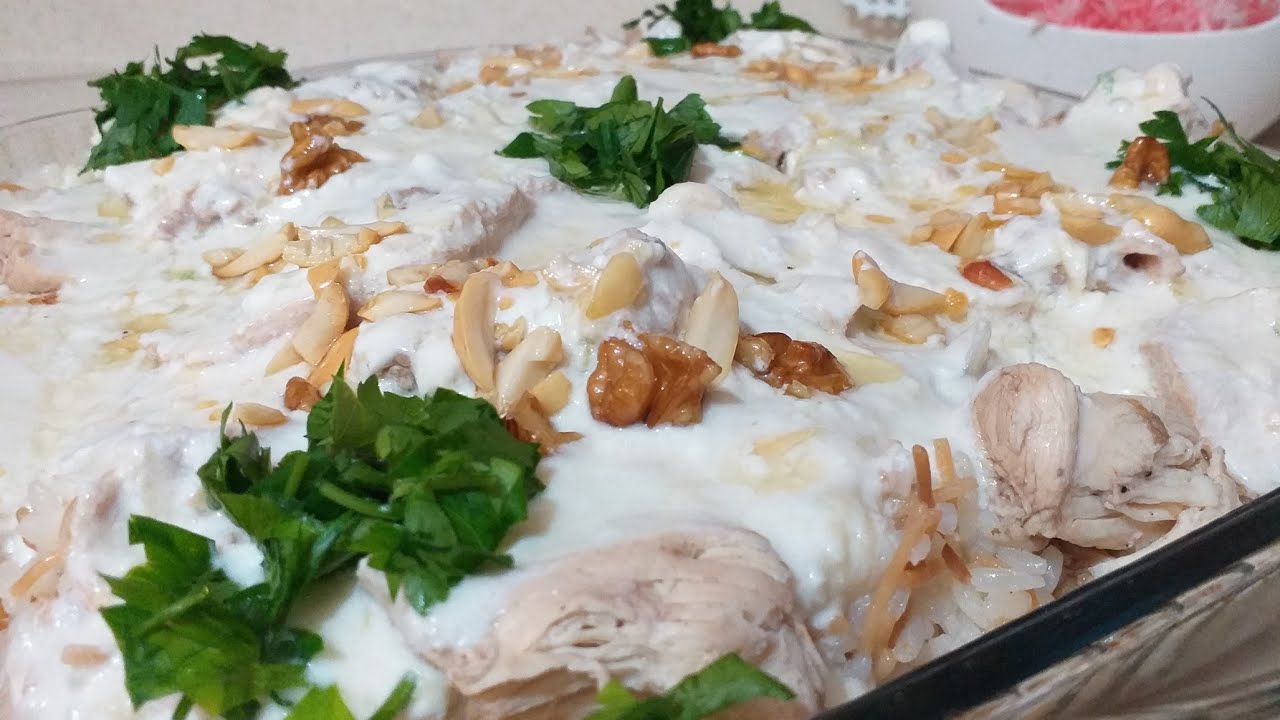  طريقة عمل فتة الدجاج في المنزل بمكونات بسيطة وبطعم خطير ومختلفة علي الغداء