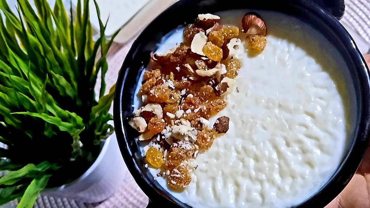 بأسرار أشهر المحلات.. طريقة الأرز باللبن أبو وش مكشكش الرائع بطعم لذيذ وفوائد متعددة قدميه لأسرتك في دقائق