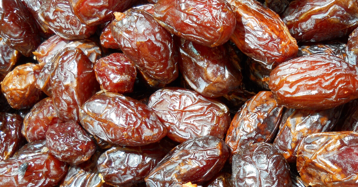 فوائد تناول العجوة على الريق.. وماهي الأوقات الغير مناسبة لتناولها؟
