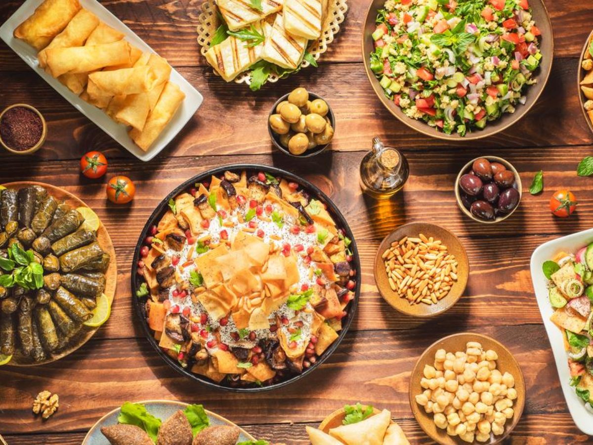 الإبداع في مطبخ رمضان: 5 أطباق رئيسية تستحق التجربة 5 الإبداع في مطبخ رمضان: 5 أطباق رئيسية تستحق التجربة